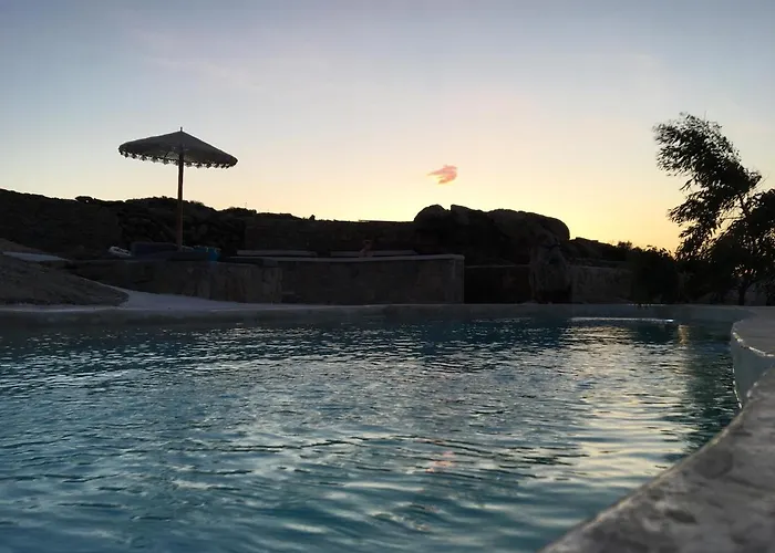 My Oasis Mykonos Κλουβάς