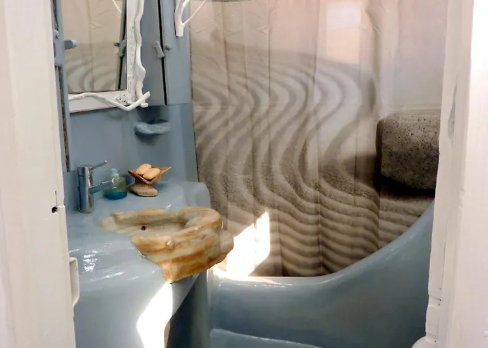 My Oasis Mykonos Κλουβάς